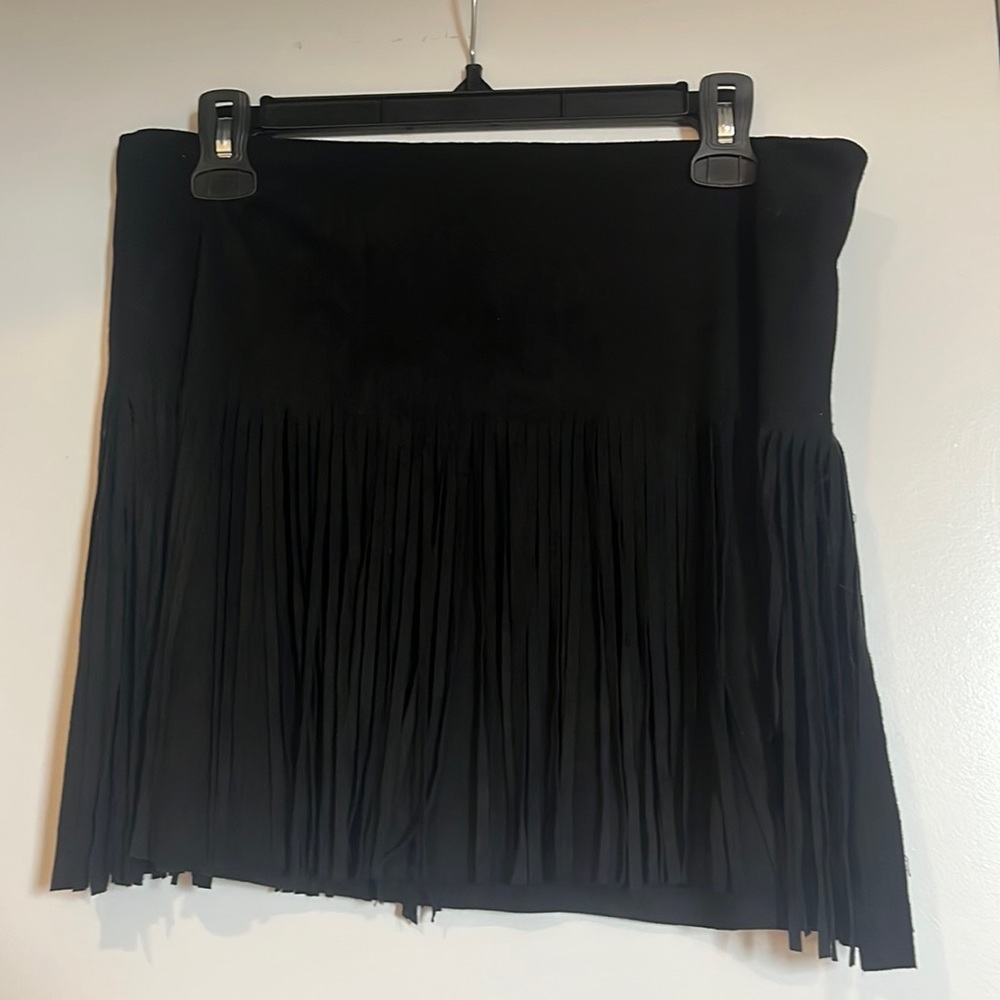 Jolt black fringe skirt size 7